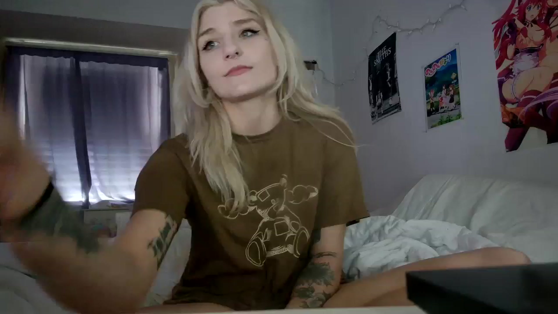 Gallery image thumbnail from DuckChan0's myfreecams stream on, 11/08/2023, 18:56 image 14 of 20