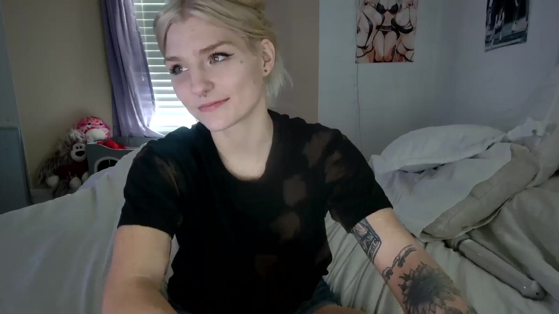 Gallery image thumbnail from DuckChan0's myfreecams stream on, 11/10/2023, 17:58 image 19 of 20