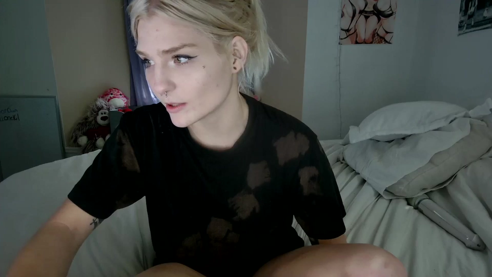 Gallery image thumbnail from DuckChan0's myfreecams stream on, 11/10/2023, 17:58 image 6 of 20