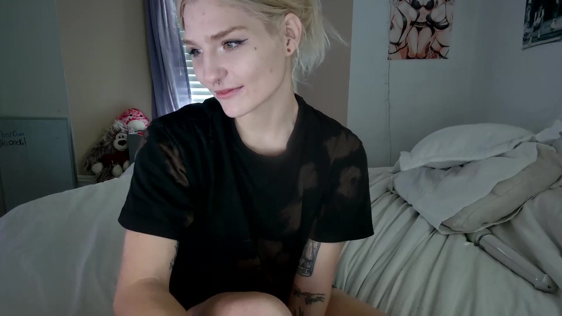 Gallery image thumbnail from DuckChan0's myfreecams stream on, 11/10/2023, 17:58 image 5 of 20