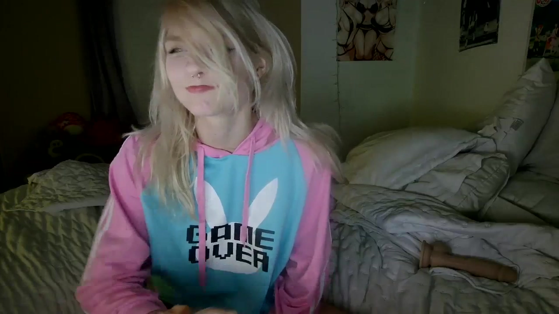 Gallery image thumbnail from DuckChan0's myfreecams stream on, 11/11/2023, 24:01 image 20 of 20