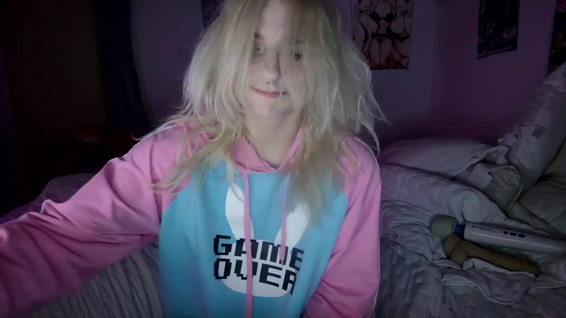Gallery image thumbnail from DuckChan0's myfreecams stream on, 11/11/2023, 24:01 image 15 of 20