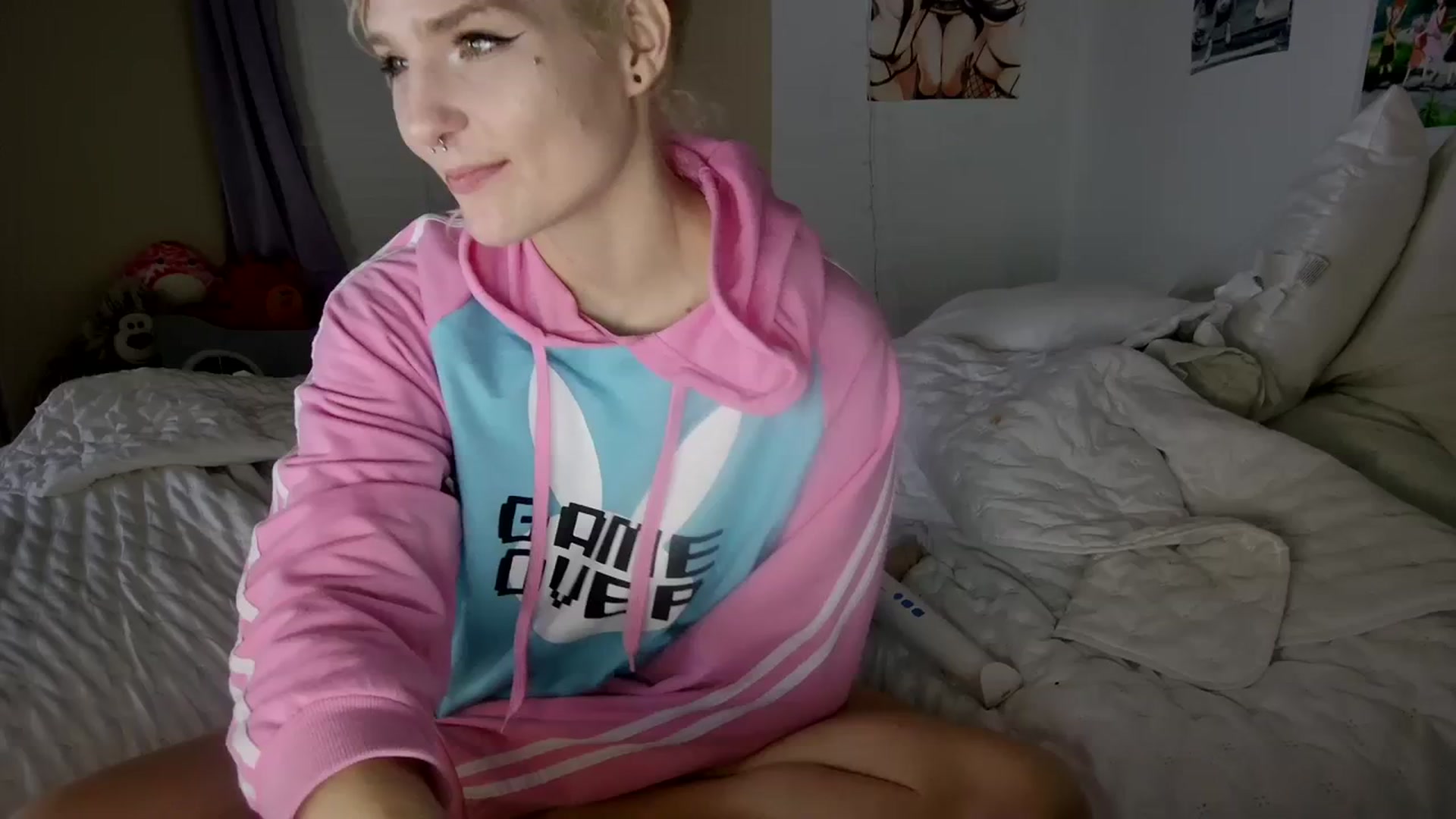 Gallery image thumbnail from DuckChan0's myfreecams stream on, 11/11/2023, 24:01 image 9 of 20