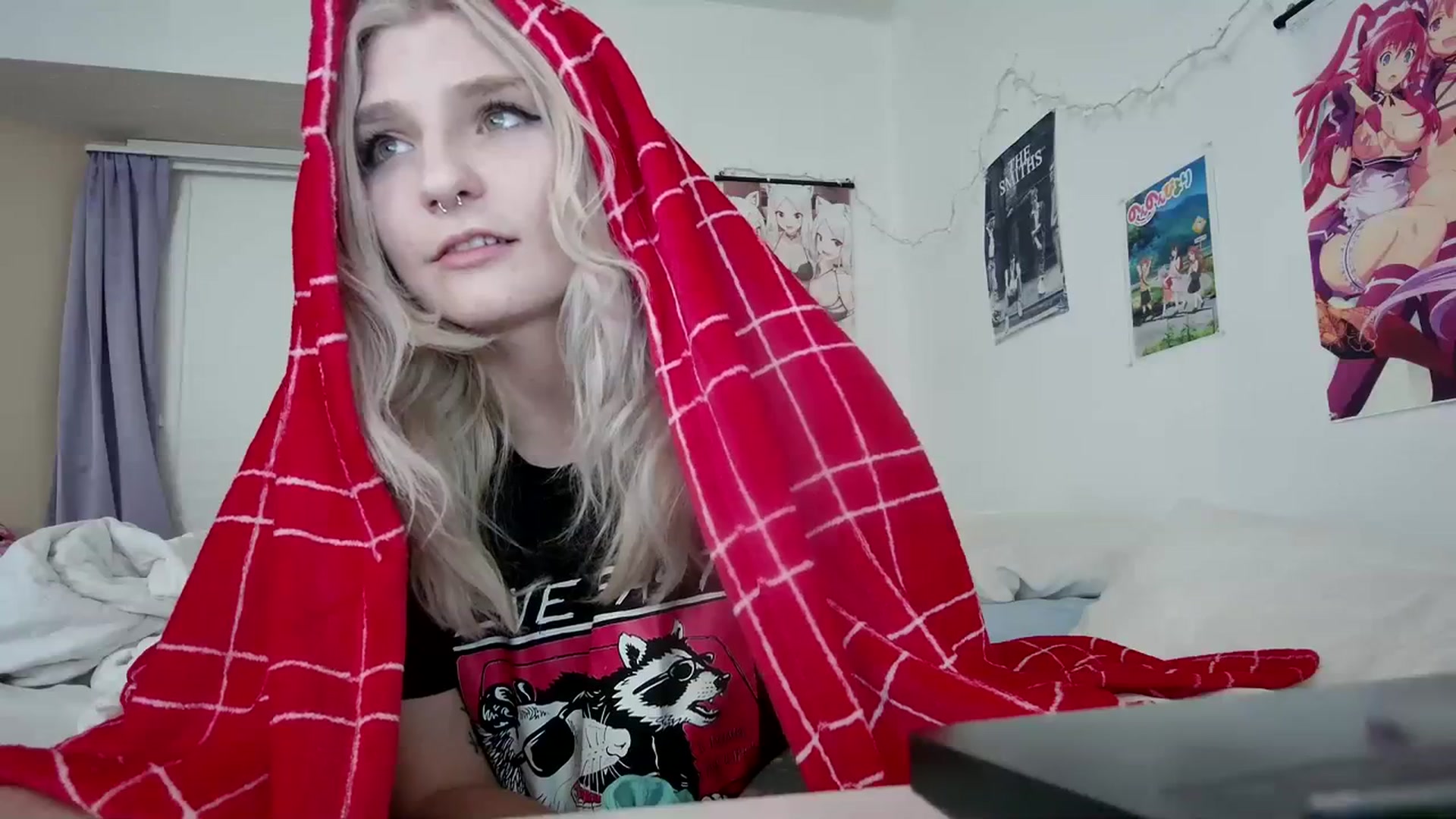 Gallery image thumbnail from DuckChan0's myfreecams stream on, 11/14/2023, 24:21 image 8 of 20
