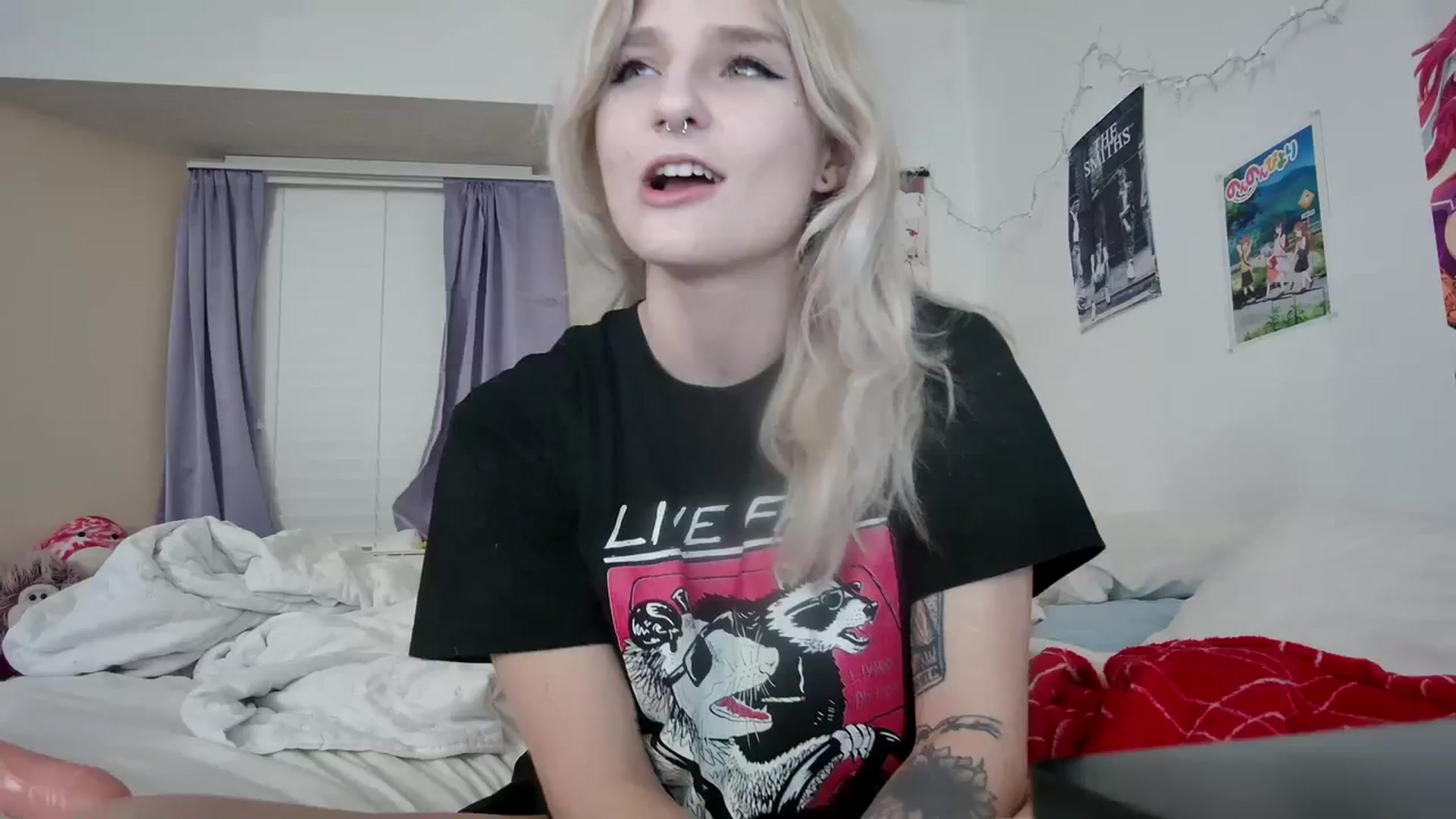 Gallery image thumbnail from DuckChan0's myfreecams stream on, 11/14/2023, 24:21 image 5 of 20