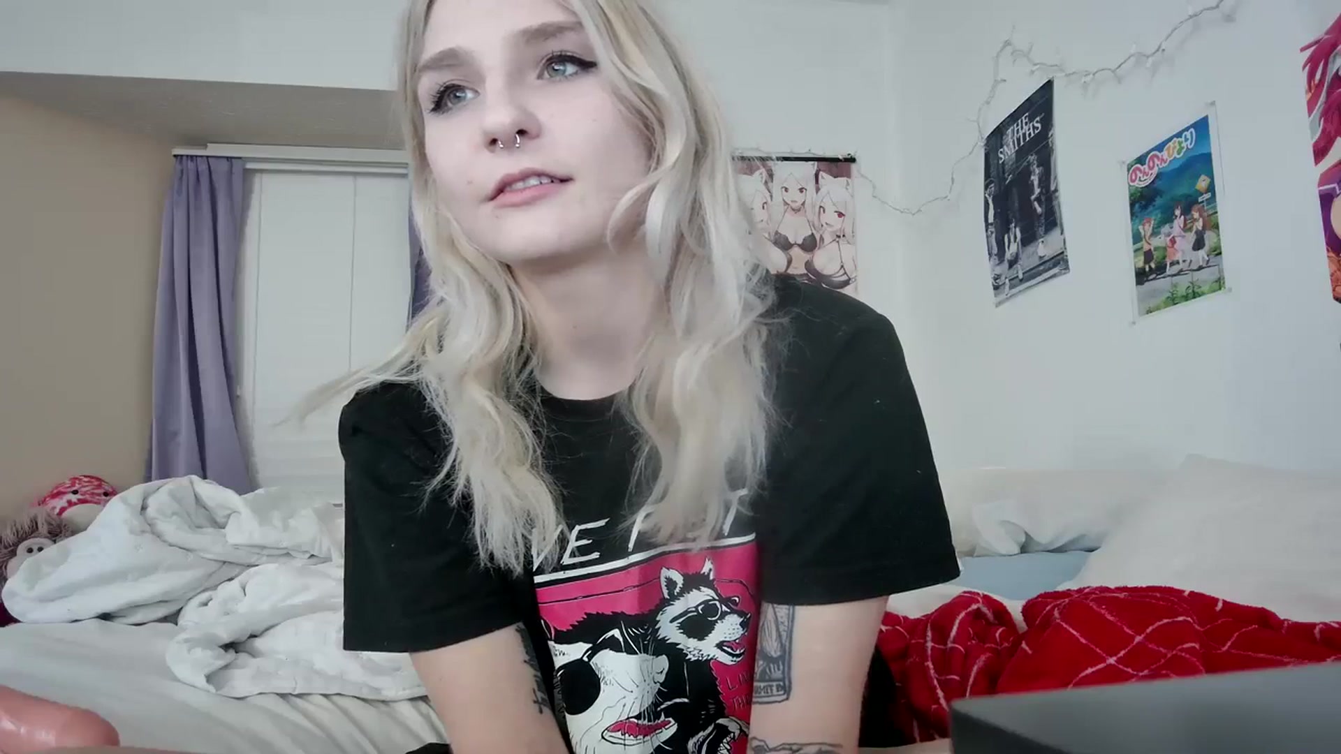 Gallery image thumbnail from DuckChan0's myfreecams stream on, 11/14/2023, 24:21 image 6 of 20