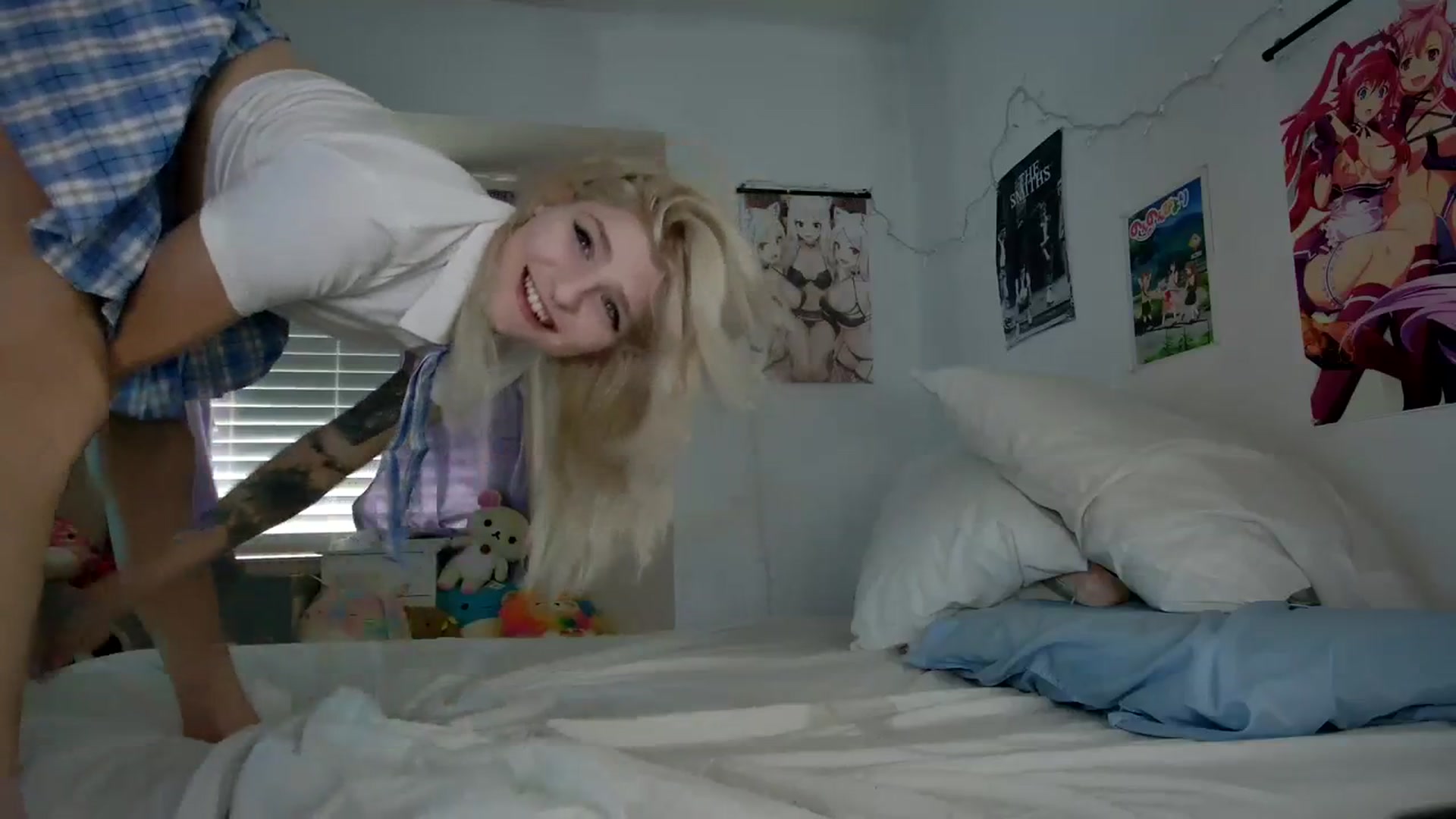 Gallery image thumbnail from DuckChan0's myfreecams stream on, 11/14/2023, 15:39 image 18 of 20