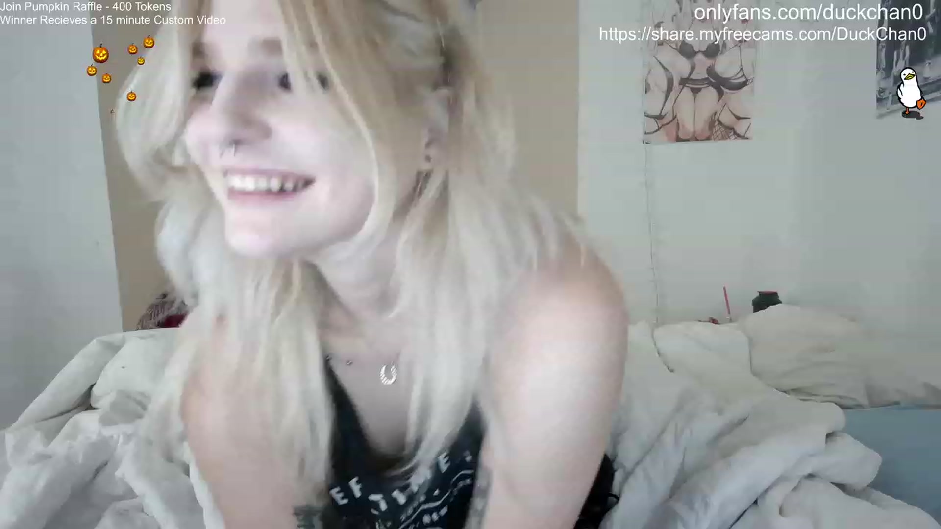 Gallery image thumbnail from DuckChan0's myfreecams stream on, 11/17/2023, 23:39 image 13 of 20