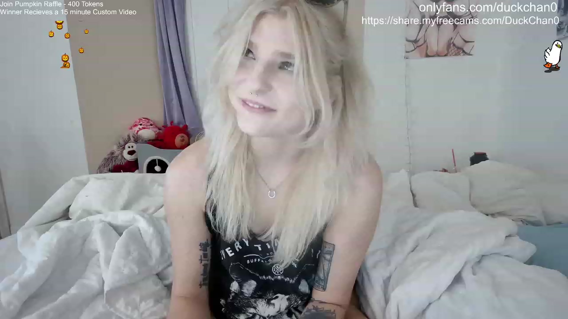 Gallery image thumbnail from DuckChan0's myfreecams stream on, 11/17/2023, 23:39 image 11 of 20