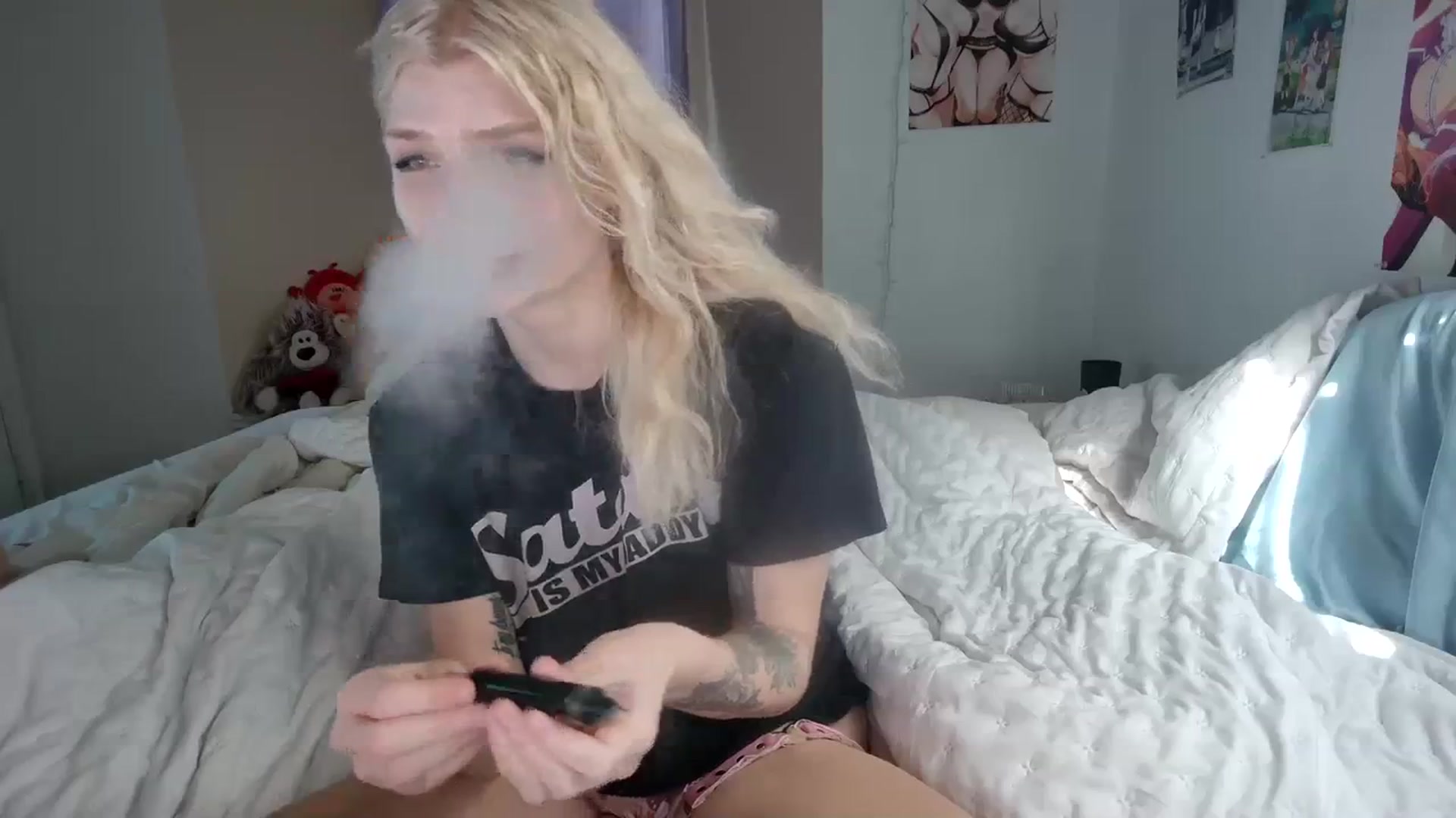 Gallery image thumbnail from DuckChan0's myfreecams stream on, 11/22/2023, 17:57 image 6 of 20