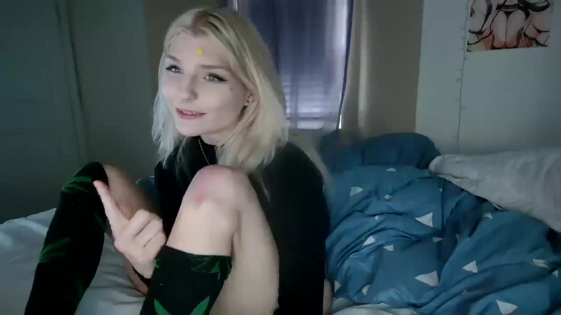Gallery image thumbnail from DuckChan0's myfreecams stream on, 11/28/2023, 18:39 image 5 of 20