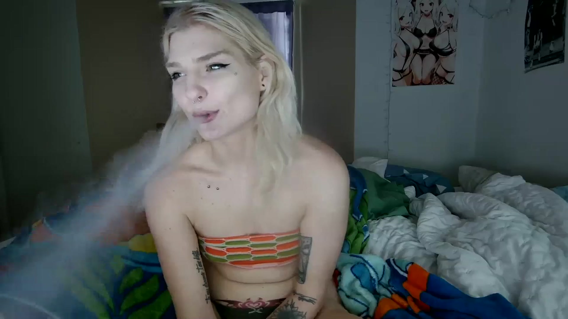 Gallery image thumbnail from DuckChan0's myfreecams stream on, 12/08/2023, 17:52 image 4 of 20