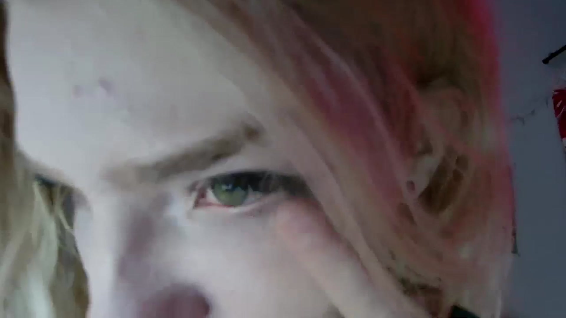 Gallery image thumbnail from DuckChan0's myfreecams stream on, 12/19/2023, 17:39 image 17 of 20