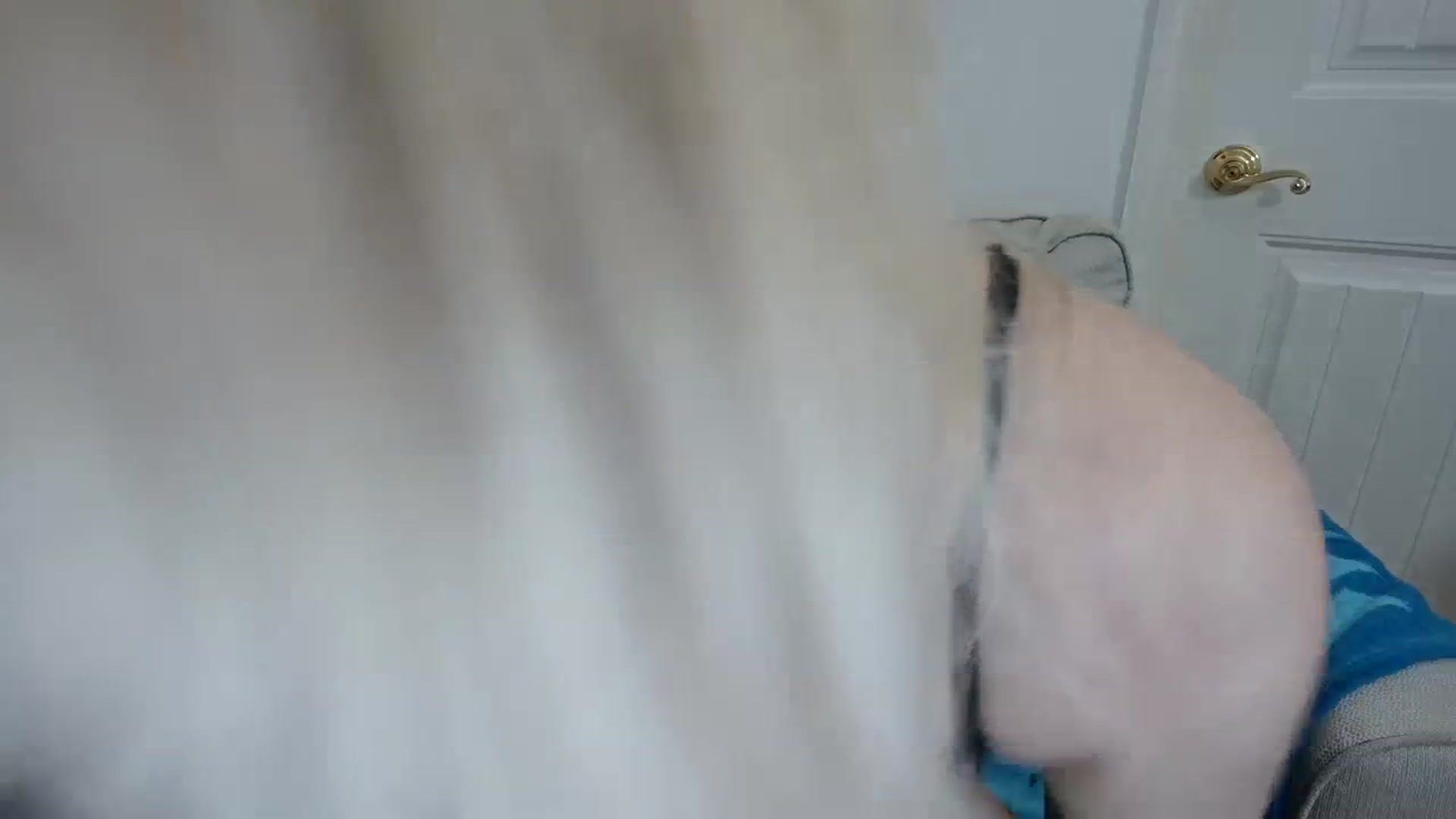 Gallery image thumbnail from DuckChan0's myfreecams stream on, 12/24/2023, 23:56 image 4 of 20