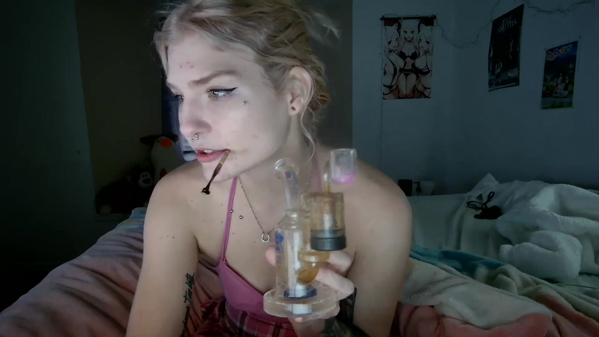 Gallery image thumbnail from DuckChan0's myfreecams stream on, 12/26/2023, 18:03 image 20 of 20