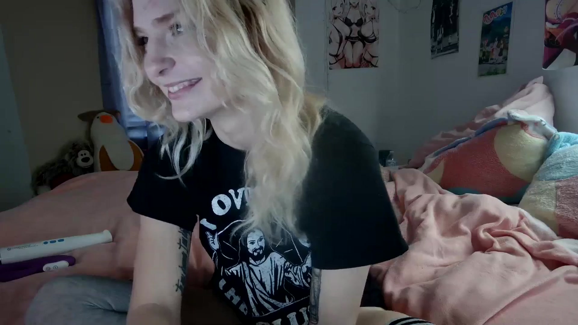 Gallery image thumbnail from DuckChan0's myfreecams stream on, 12/27/2023, 16:53 image 9 of 20