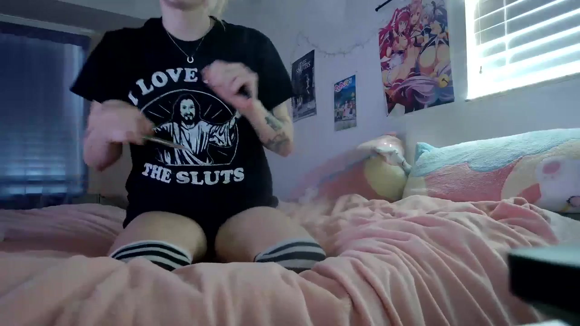 Gallery image thumbnail from DuckChan0's myfreecams stream on, 12/27/2023, 17:44 image 19 of 20