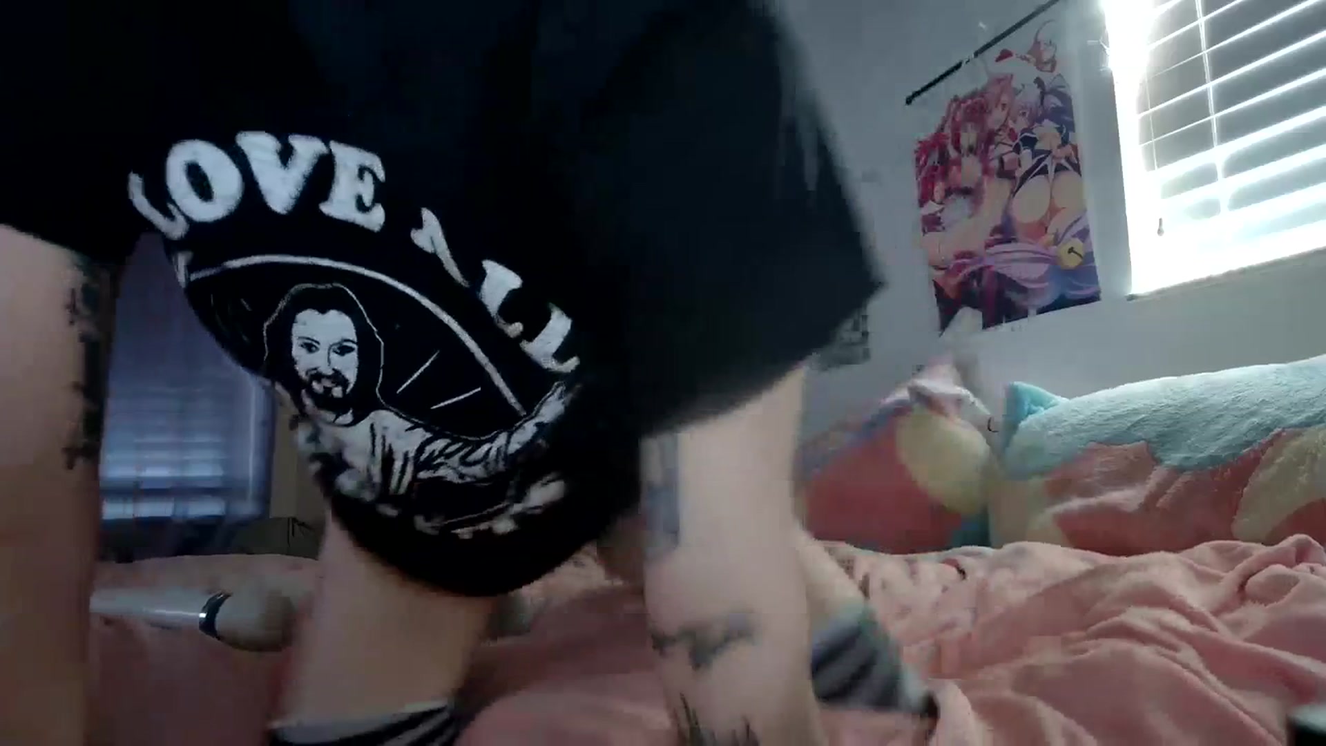 Gallery image thumbnail from DuckChan0's myfreecams stream on, 12/27/2023, 17:44 image 10 of 20