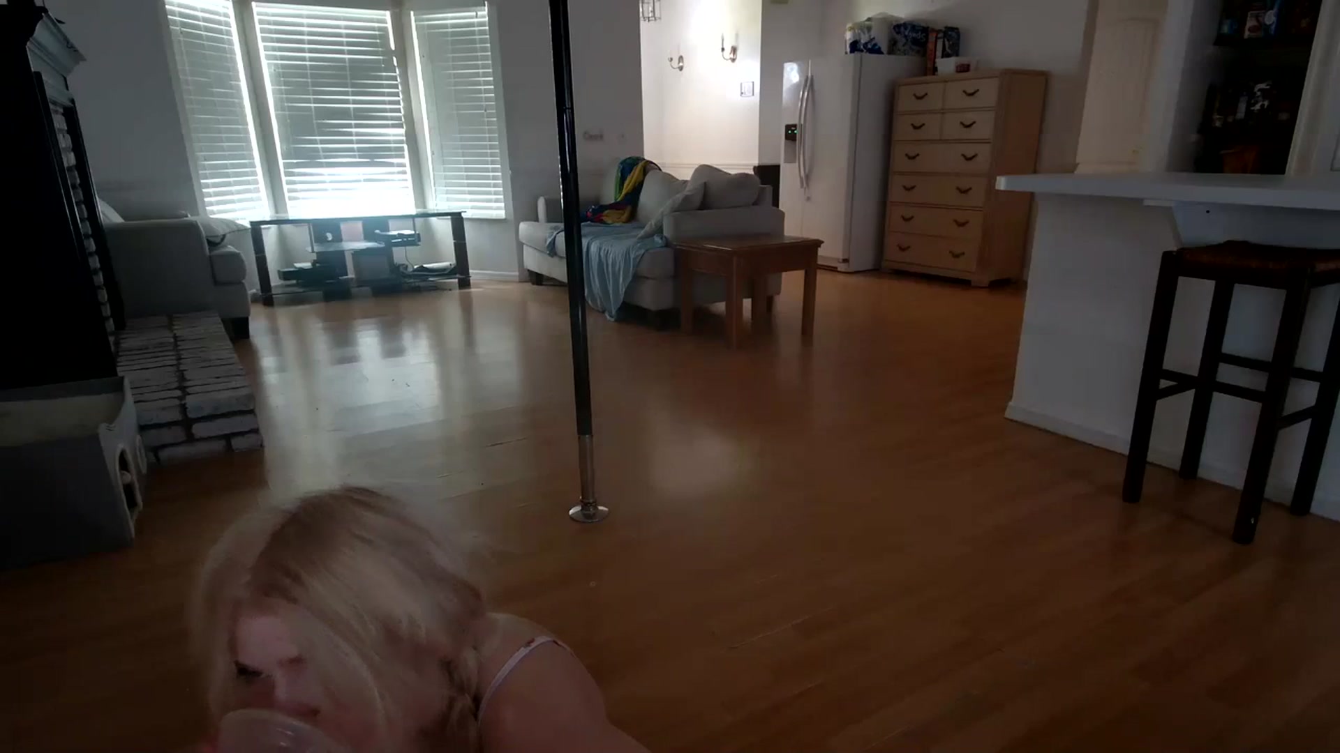 Gallery image thumbnail from DuckChan0's myfreecams stream on, 01/03/2024, 17:51 image 7 of 20