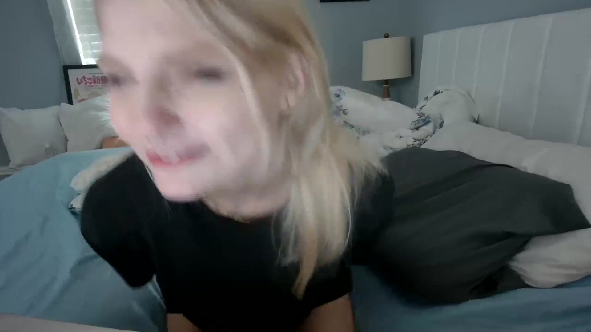 Gallery image thumbnail from DuckChan0's myfreecams stream on, 01/04/2024, 19:32 image 5 of 20