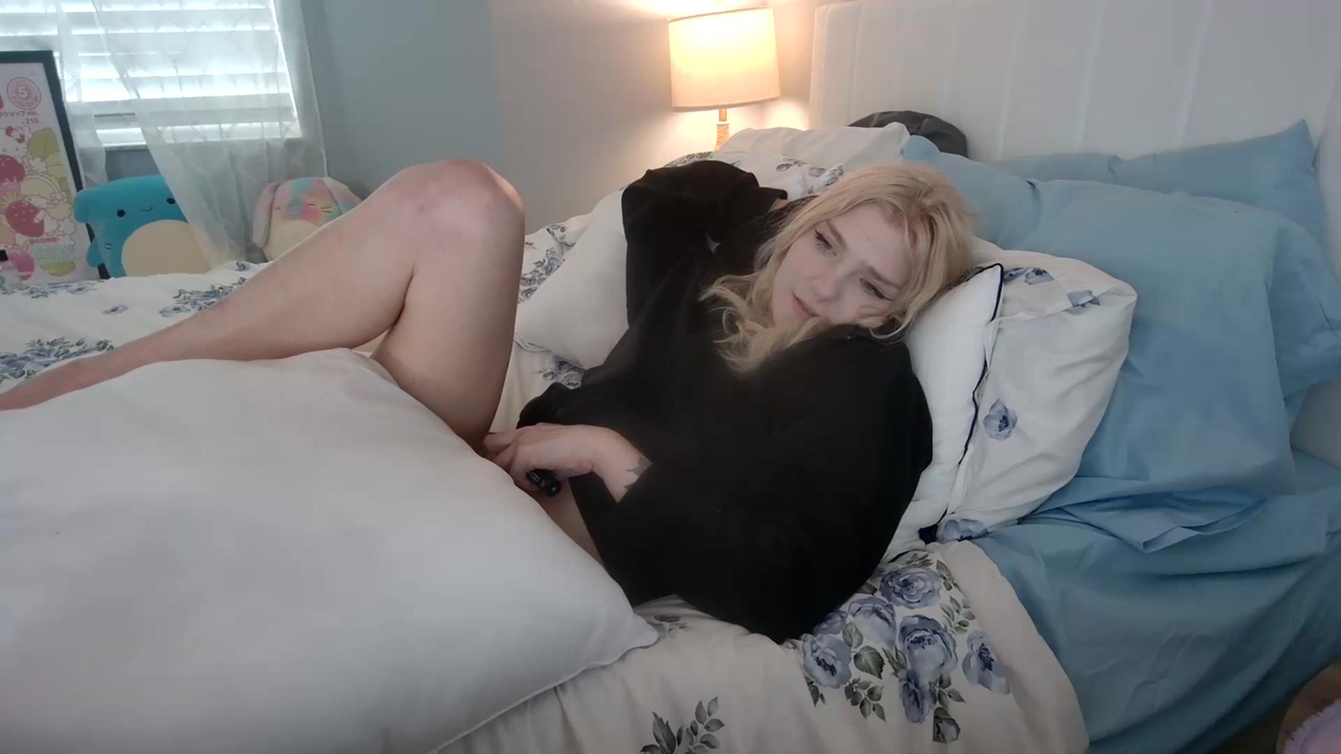 Gallery image thumbnail from DuckChan0's myfreecams stream on, 01/11/2024, 17:04 image 12 of 20