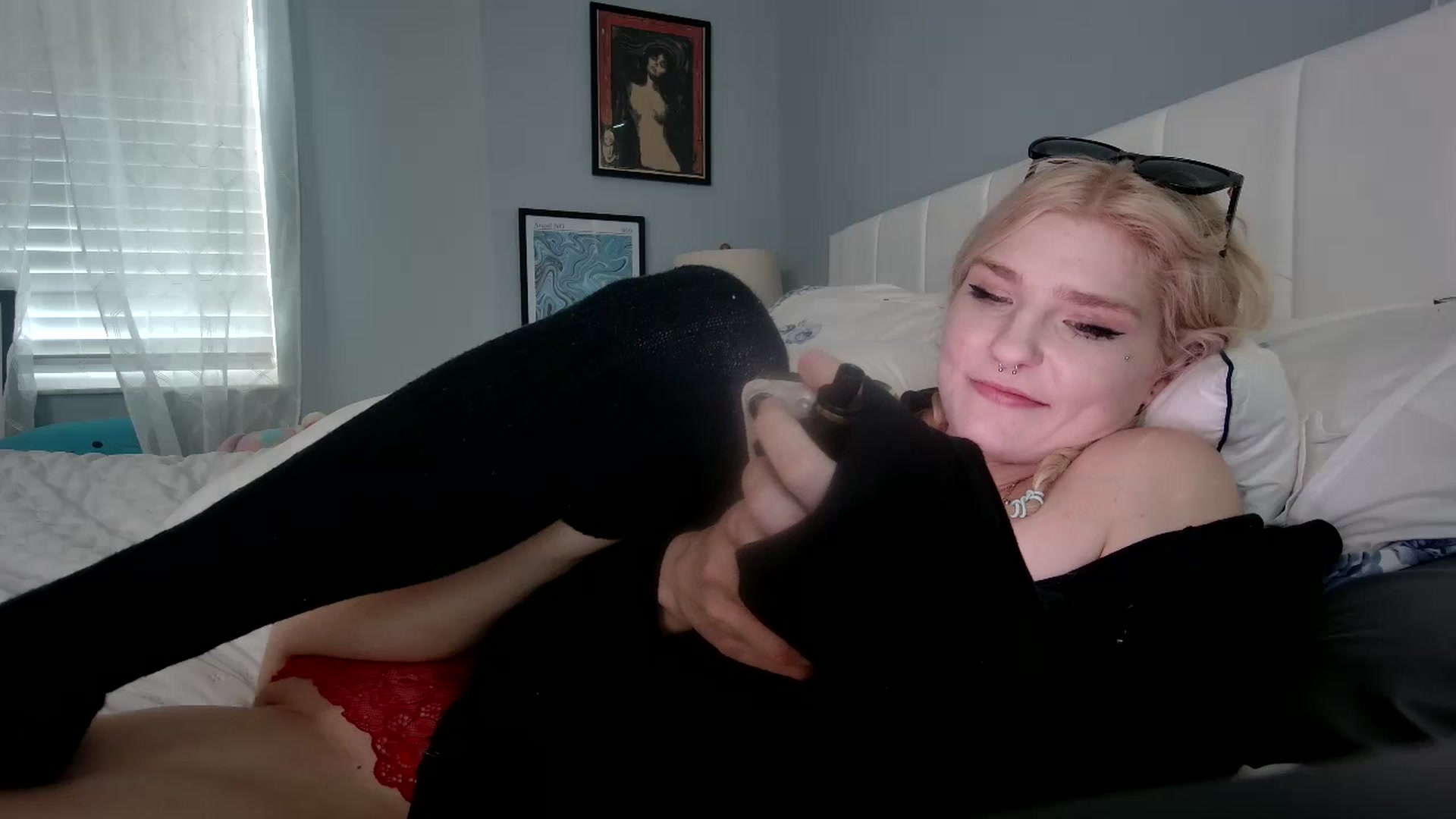 Gallery image thumbnail from DuckChan0's myfreecams stream on, 01/18/2024, 19:26 image 20 of 20