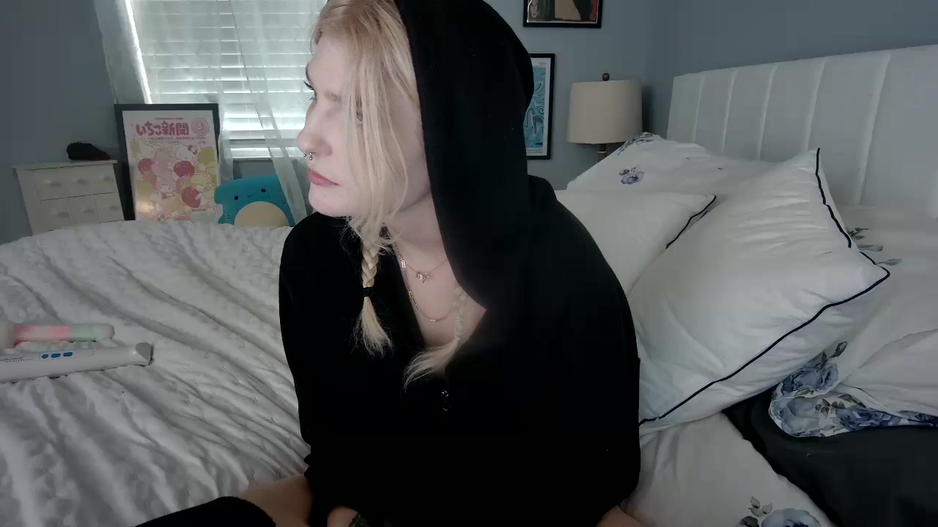 Gallery image thumbnail from DuckChan0's myfreecams stream on, 01/18/2024, 19:26 image 2 of 20