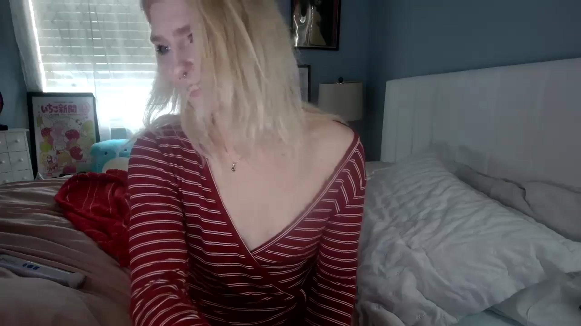 Gallery image thumbnail from DuckChan0's myfreecams stream on, 01/26/2024, 16:18 image 7 of 20
