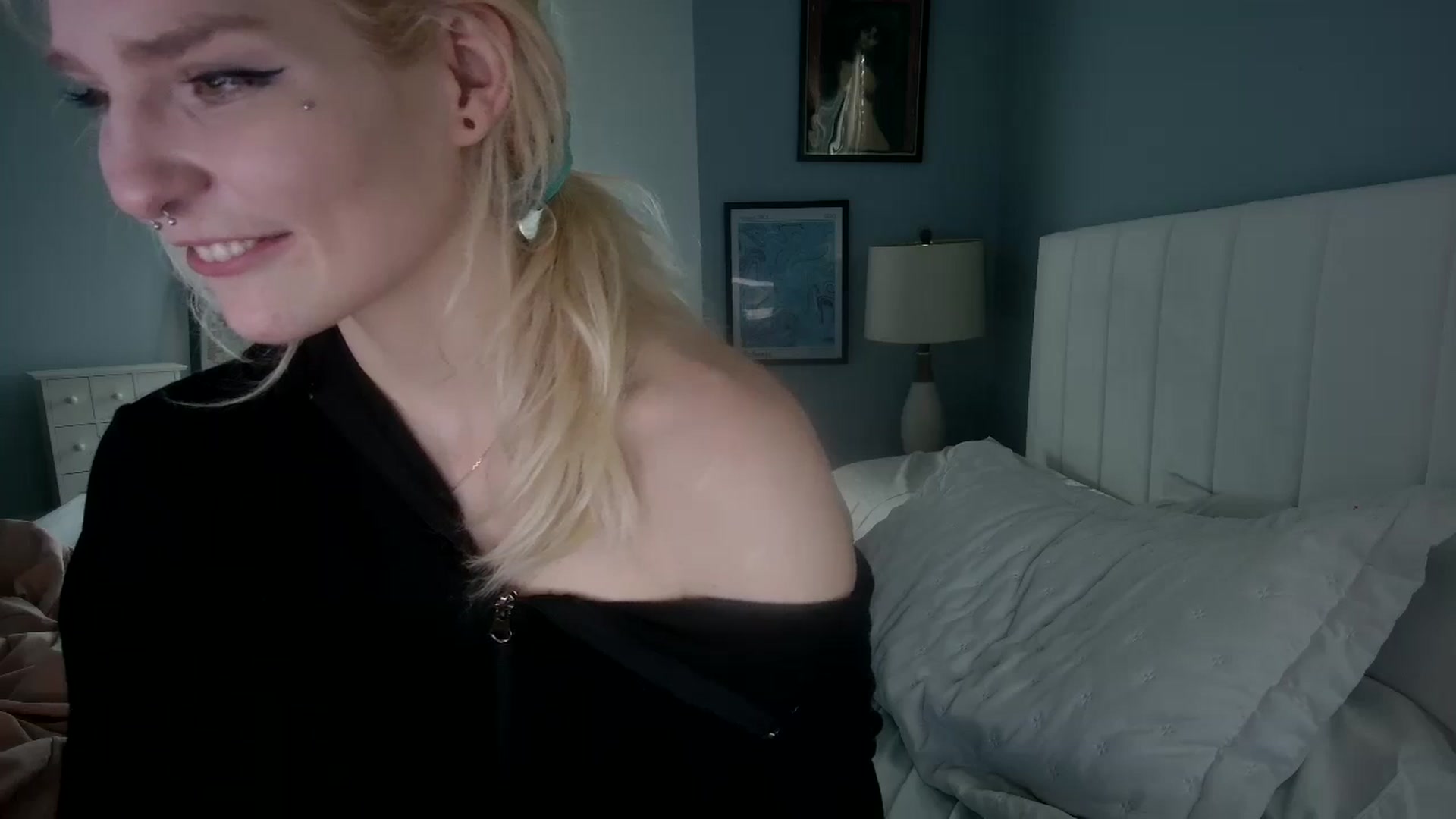 Gallery image thumbnail from DuckChan0's myfreecams stream on, 01/26/2024, 18:45 image 20 of 20