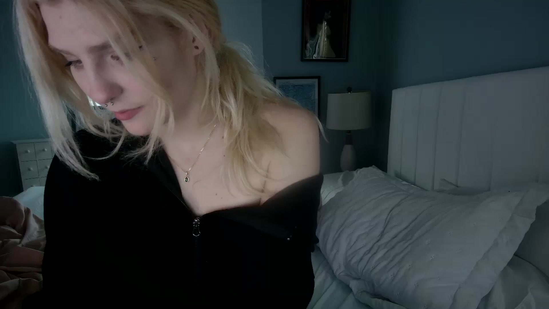 Gallery image thumbnail from DuckChan0's myfreecams stream on, 01/26/2024, 18:45 image 16 of 20