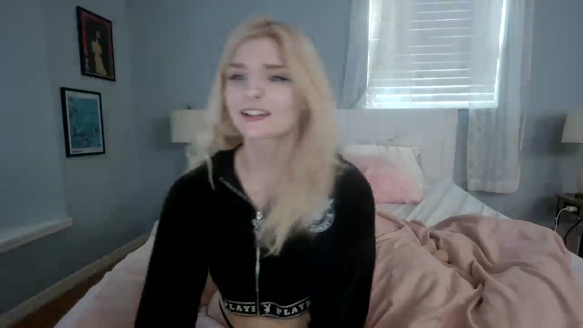 Gallery image thumbnail from DuckChan0's myfreecams stream on, 01/30/2024, 20:54 image 3 of 20