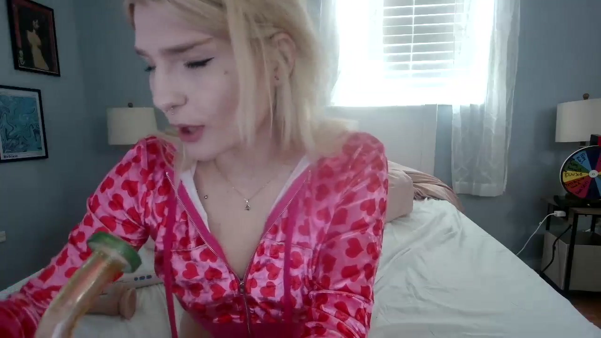 Gallery image thumbnail from DuckChan0's myfreecams stream on, 01/31/2024, 15:41 image 3 of 20