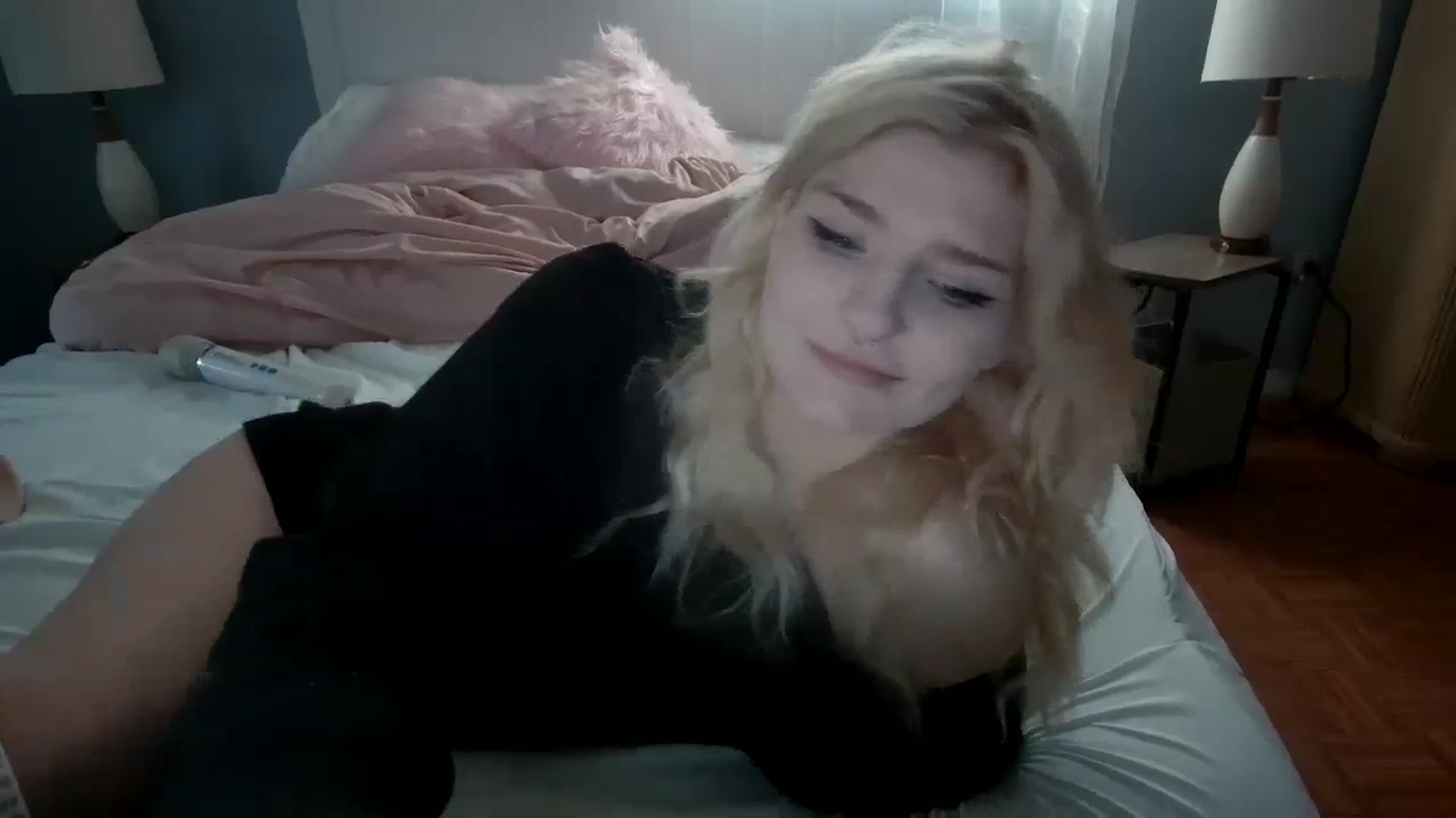 Gallery image thumbnail from DuckChan0's myfreecams stream on, 02/01/2024, 14:49 image 9 of 20