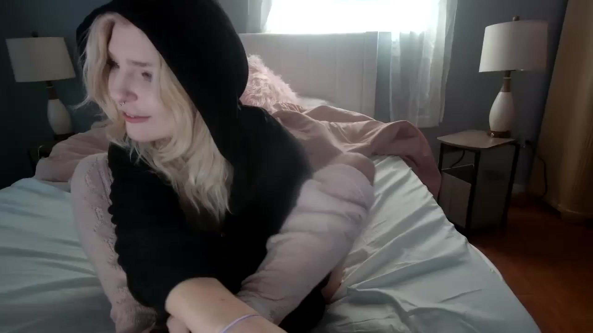 Gallery image thumbnail from DuckChan0's myfreecams stream on, 02/01/2024, 14:49 image 19 of 20