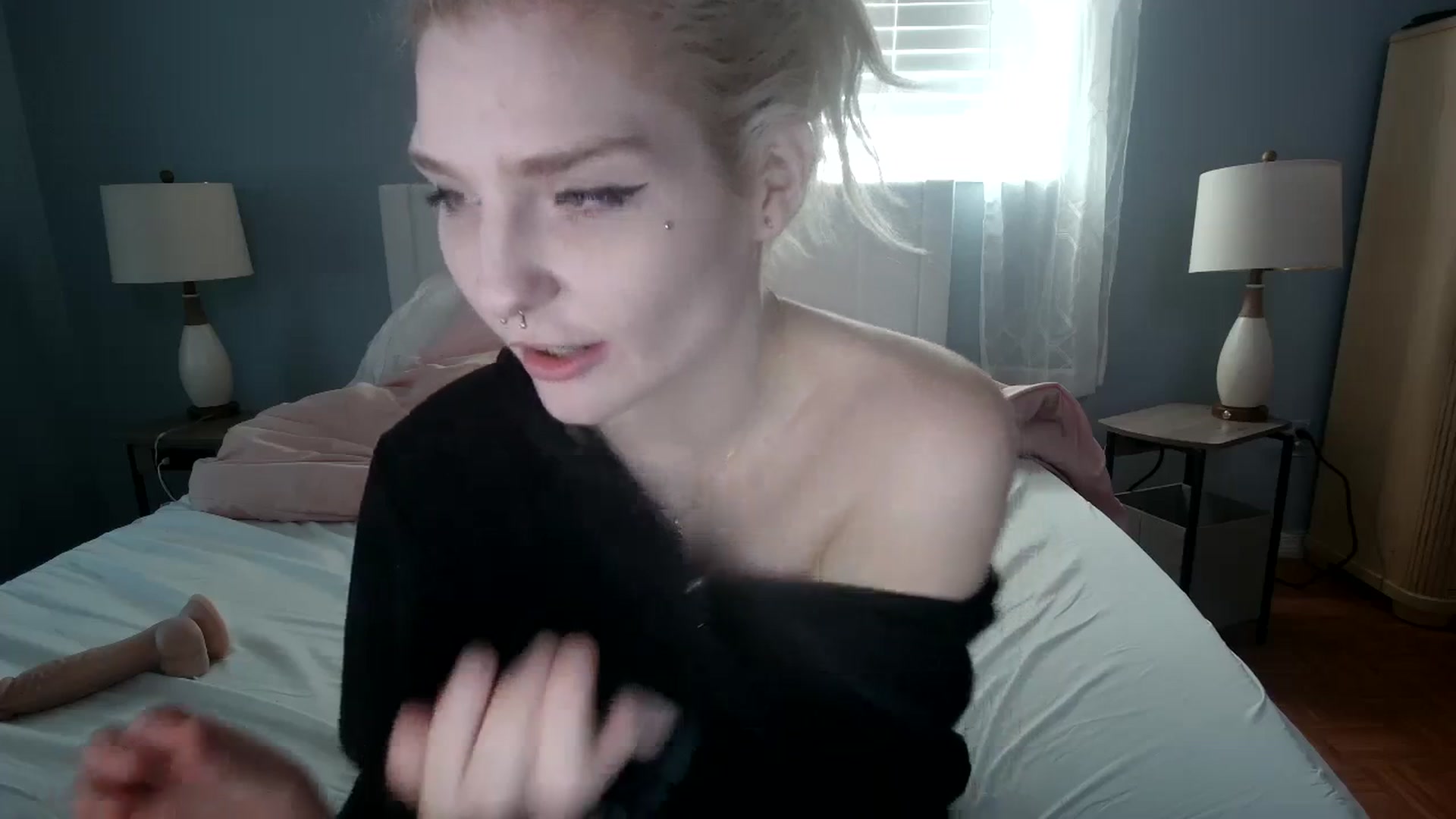 Gallery image thumbnail from DuckChan0's myfreecams stream on, 02/01/2024, 16:26 image 10 of 20