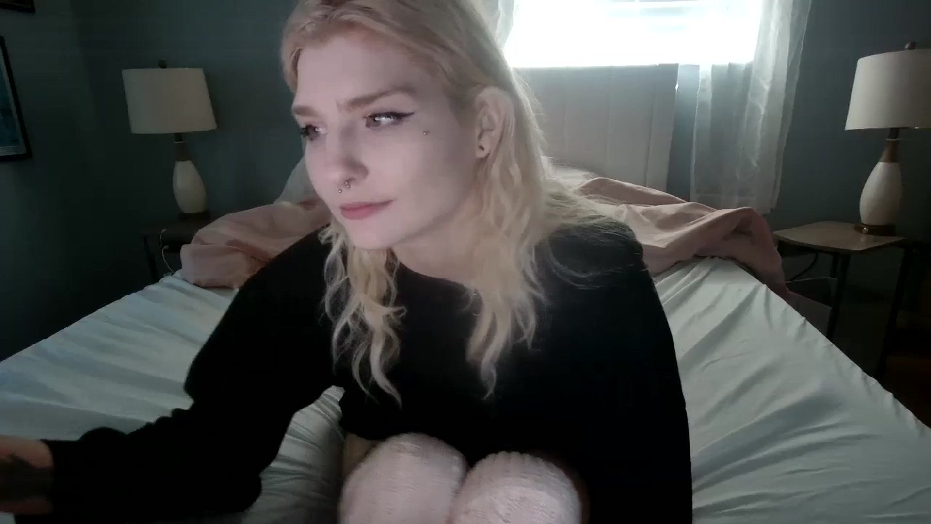 Gallery image thumbnail from DuckChan0's myfreecams stream on, 02/01/2024, 17:31 image 3 of 20