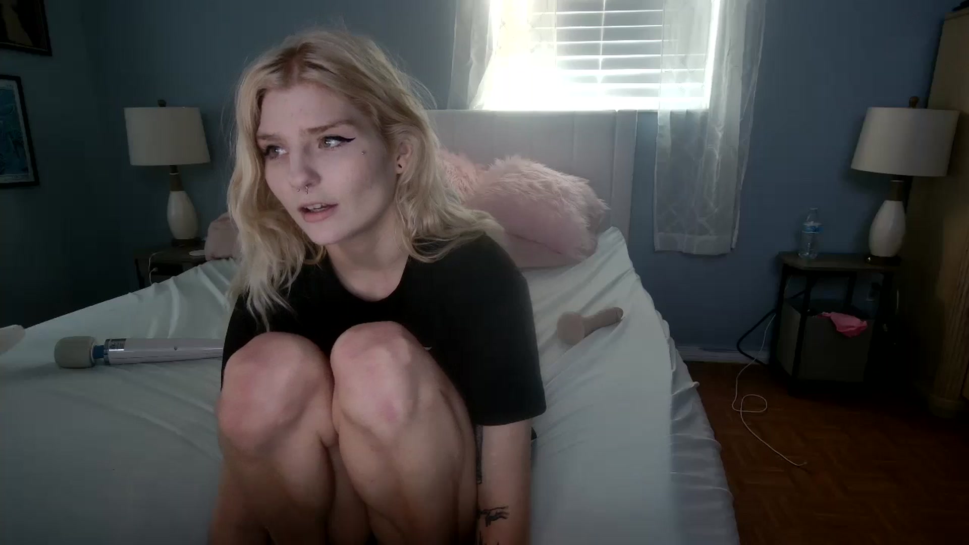 Gallery image thumbnail from DuckChan0's myfreecams stream on, 02/02/2024, 18:24 image 5 of 20
