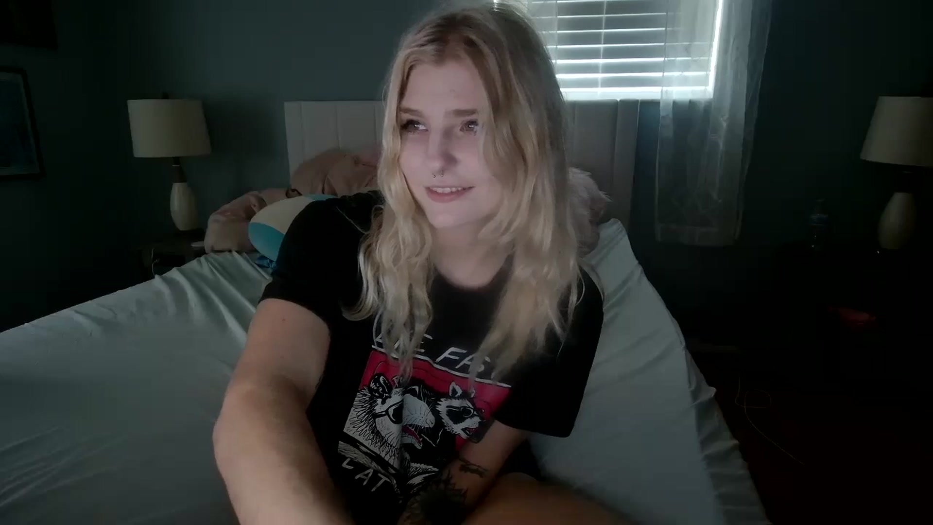Gallery image thumbnail from DuckChan0's myfreecams stream on, 02/02/2024, 19:06 image 5 of 20