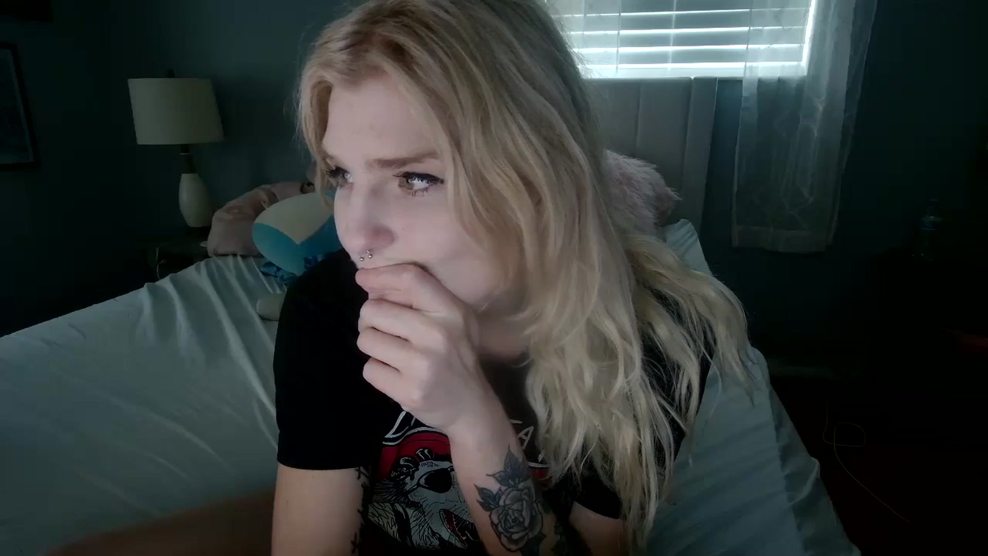 Gallery image thumbnail from DuckChan0's myfreecams stream on, 02/02/2024, 19:06 image 14 of 20
