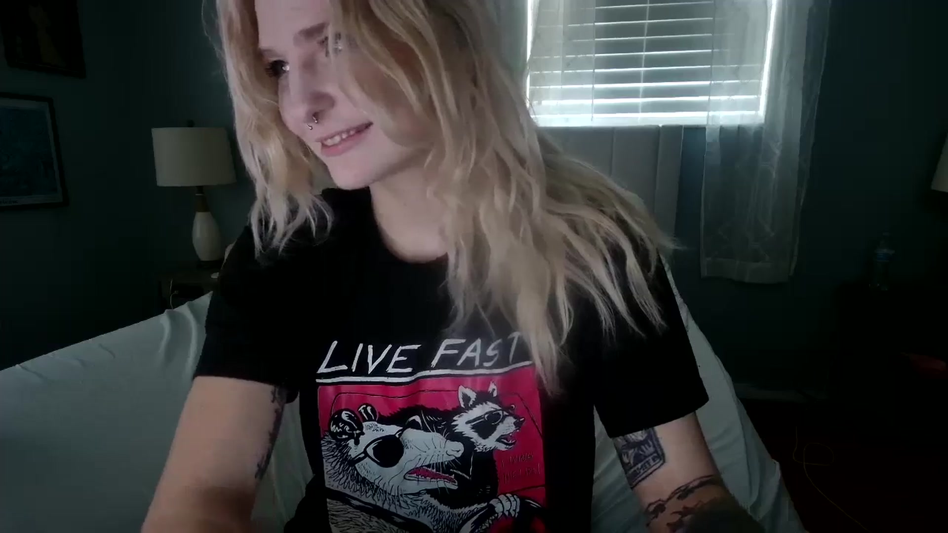 Gallery image thumbnail from DuckChan0's myfreecams stream on, 02/02/2024, 19:06 image 15 of 20