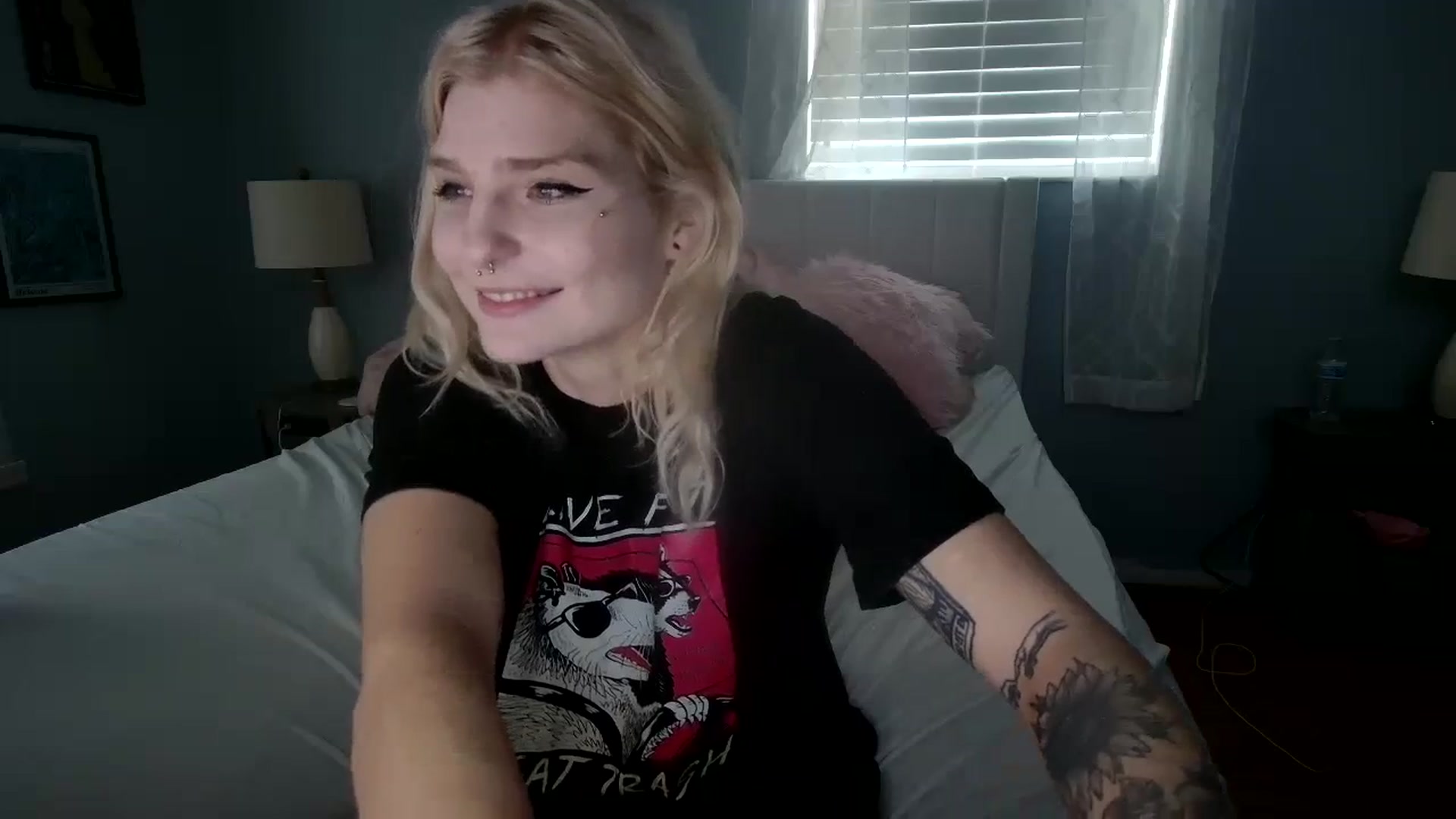 Gallery image thumbnail from DuckChan0's myfreecams stream on, 02/02/2024, 19:06 image 7 of 20