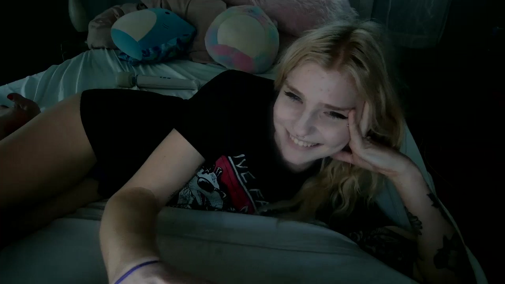 Gallery image thumbnail from DuckChan0's myfreecams stream on, 02/02/2024, 19:06 image 9 of 20