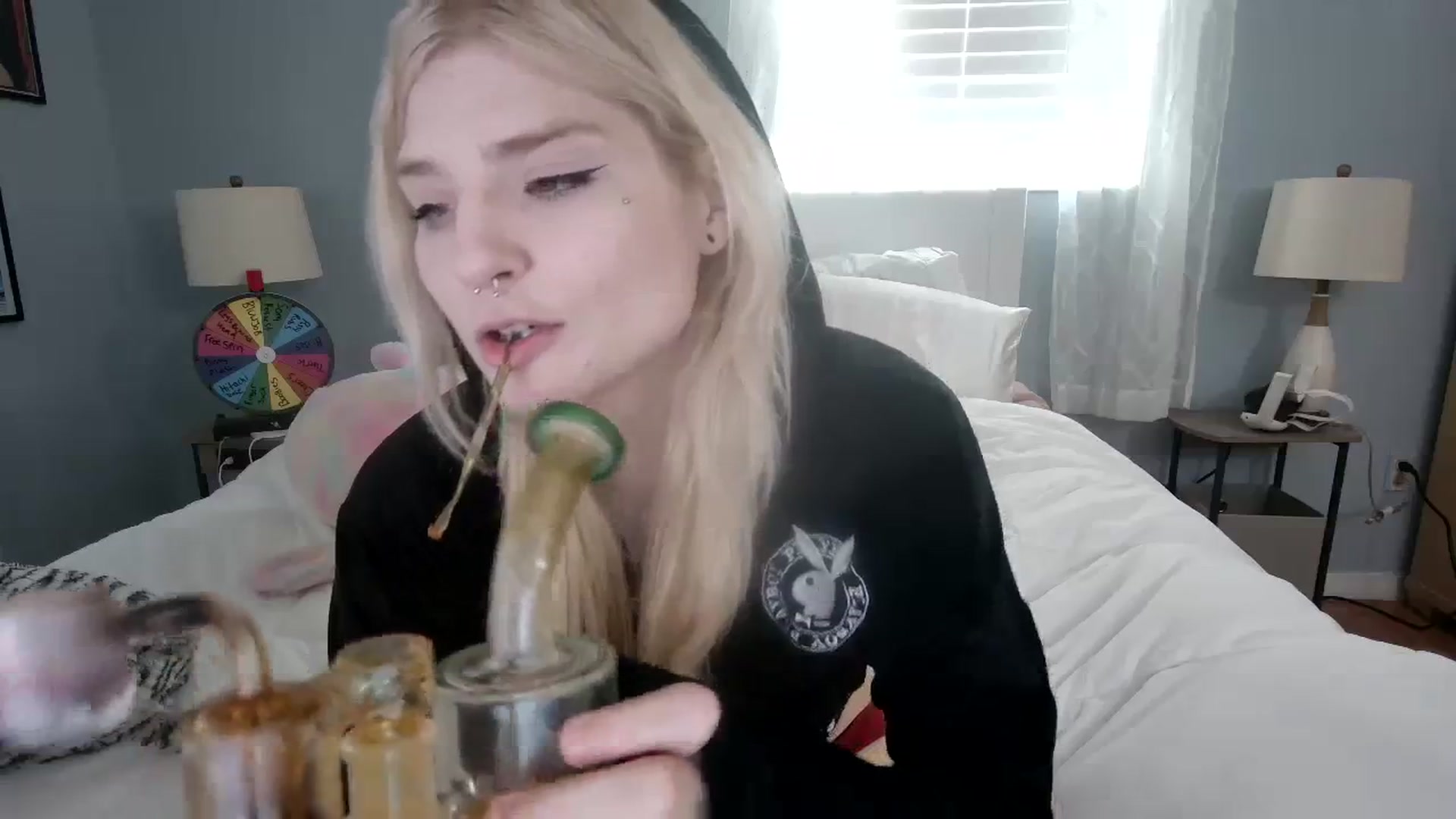 Gallery image thumbnail from DuckChan0's myfreecams stream on, 02/05/2024, 17:30 image 14 of 20