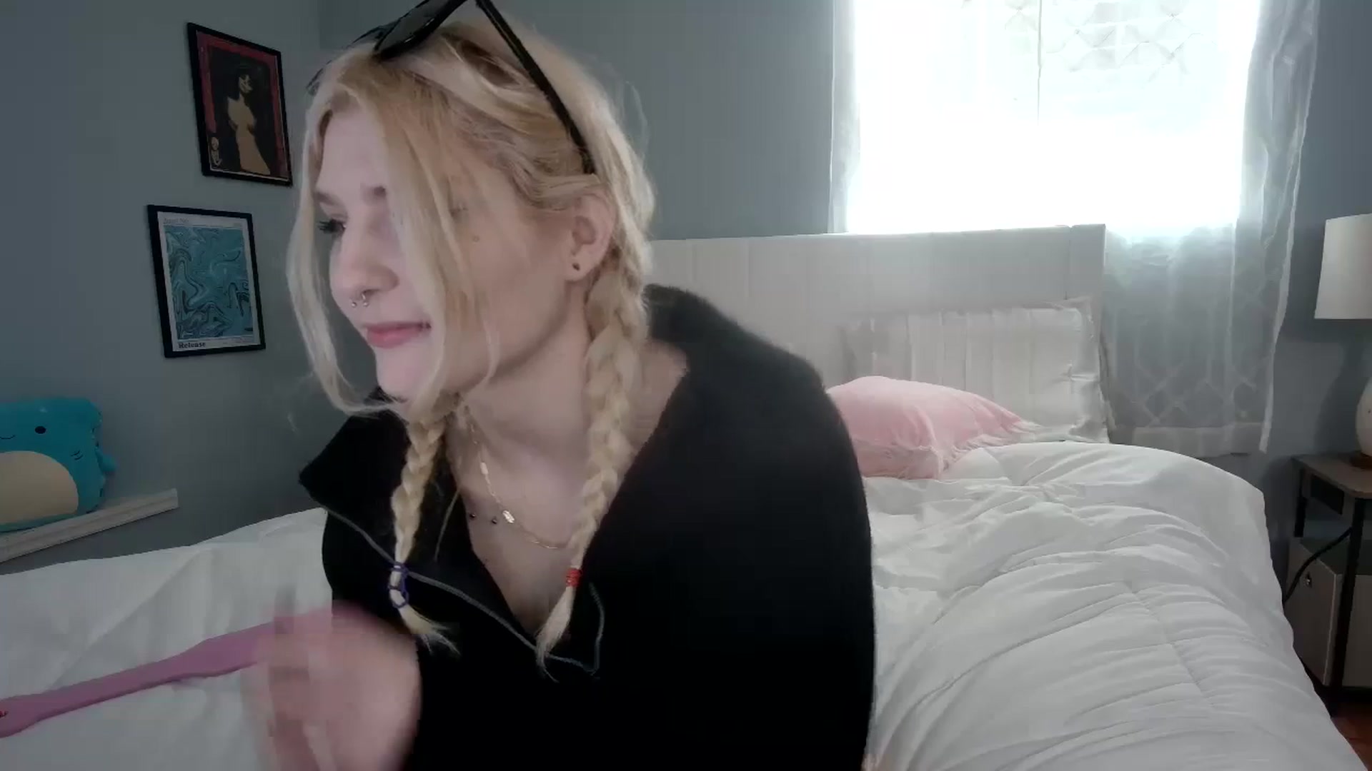 Gallery image thumbnail from DuckChan0's myfreecams stream on, 02/06/2024, 16:58 image 2 of 20