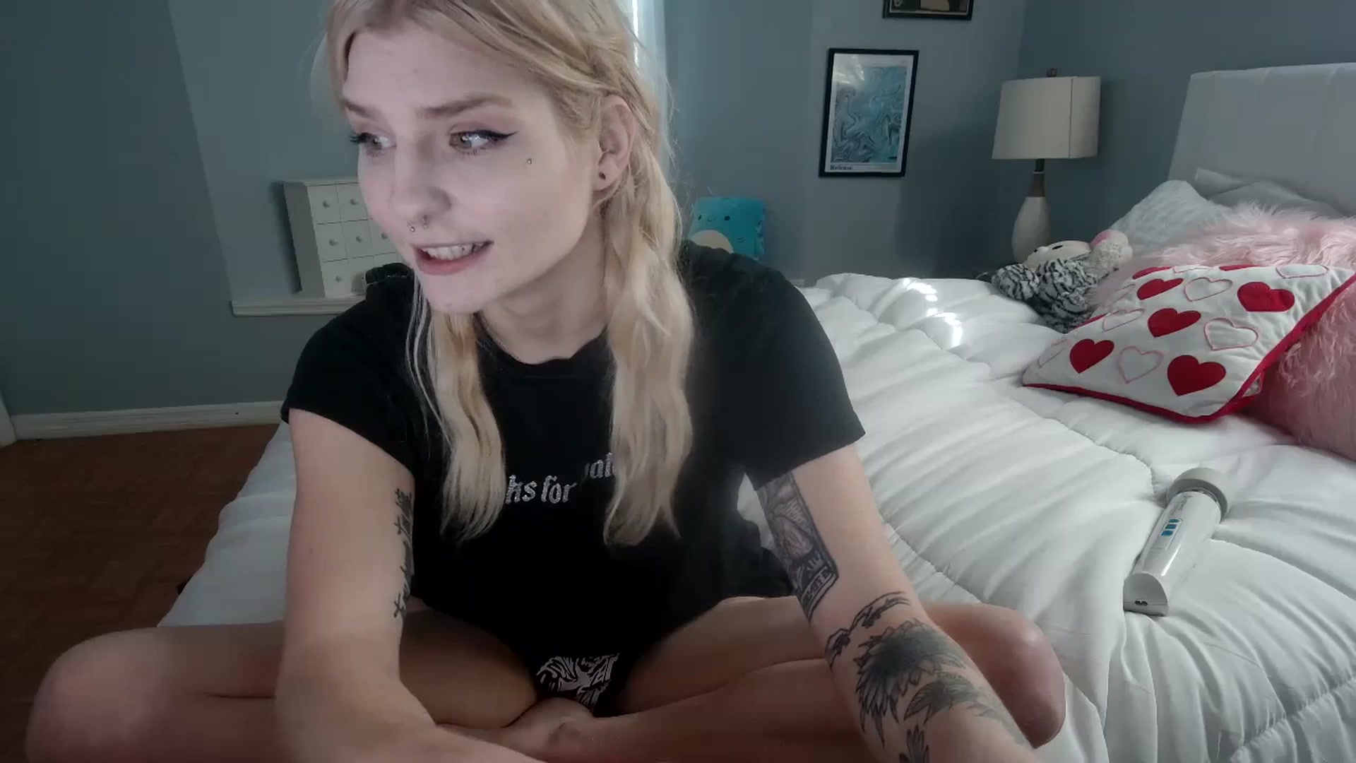 Gallery image thumbnail from DuckChan0's myfreecams stream on, 02/07/2024, 16:59 image 9 of 20