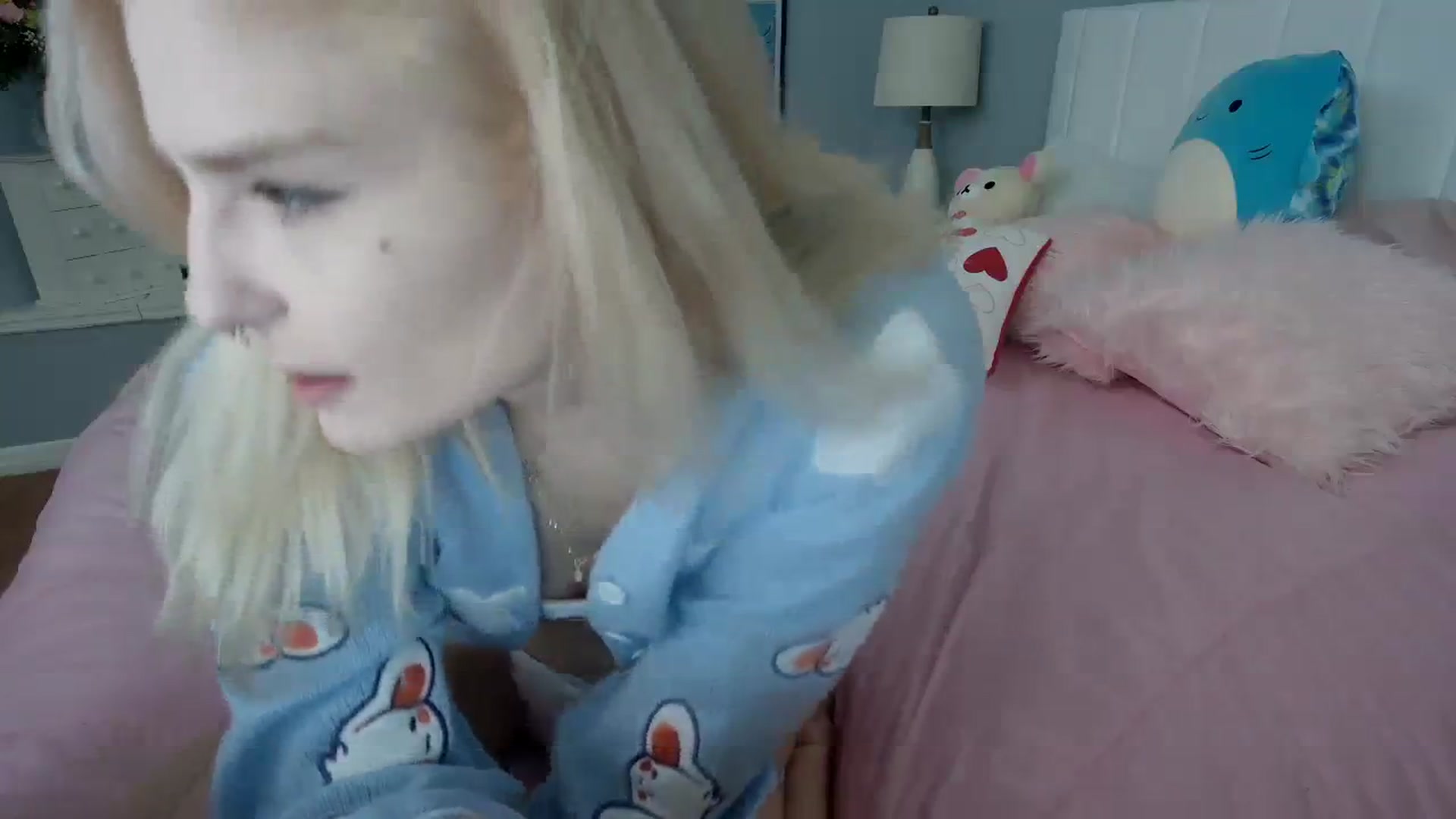 Gallery image thumbnail from DuckChan0's myfreecams stream on, 02/18/2024, 18:23 image 9 of 20