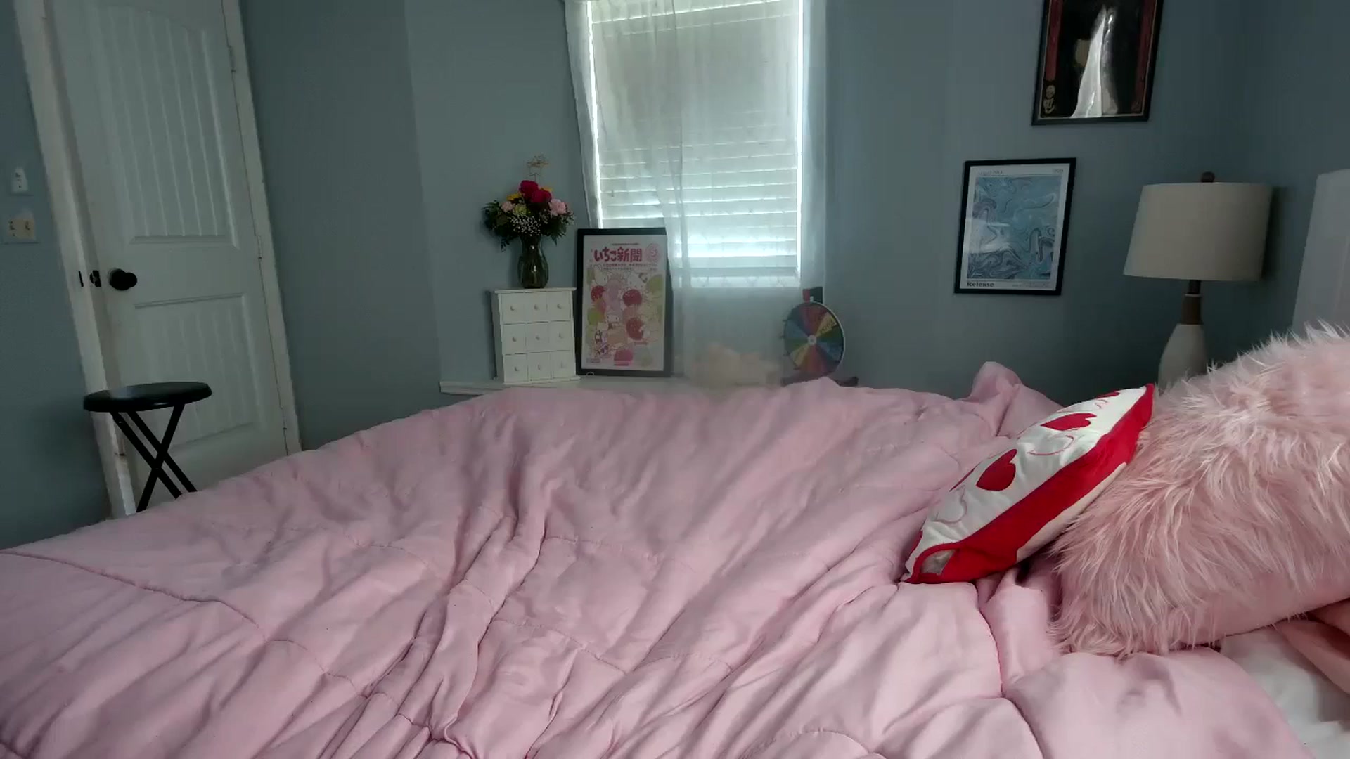 Gallery image thumbnail from DuckChan0's myfreecams stream on, 02/20/2024, 16:56 image 4 of 20