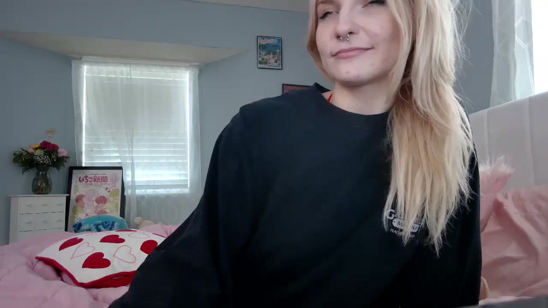 Gallery image thumbnail from DuckChan0's myfreecams stream on, 02/21/2024, 17:55 image 14 of 20