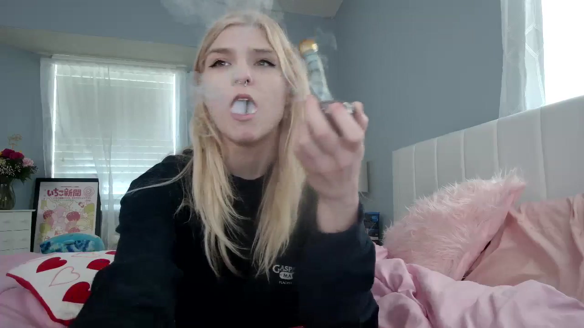 Gallery image thumbnail from DuckChan0's myfreecams stream on, 02/21/2024, 17:55 image 13 of 20