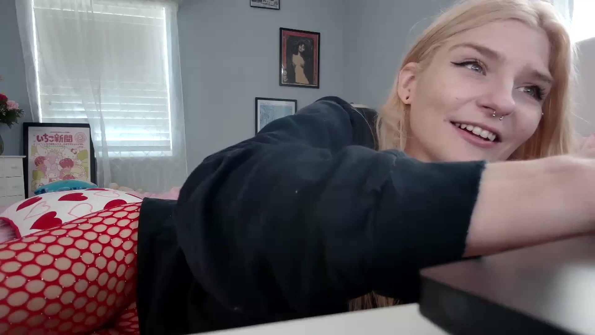 Gallery image thumbnail from DuckChan0's myfreecams stream on, 02/21/2024, 17:55 image 3 of 20